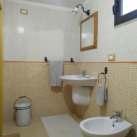 Casina Rossa Di Pietrafitta Bed & Breakfast Casarano