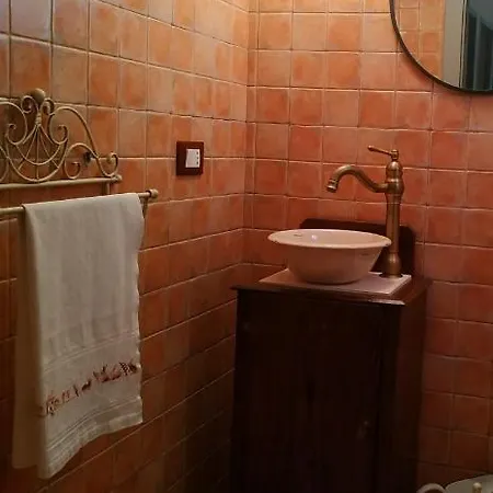 Casina Rossa Di Pietrafitta Bed & Breakfast