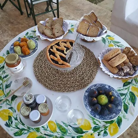 Casina Rossa Di Pietrafitta Bed & Breakfast *